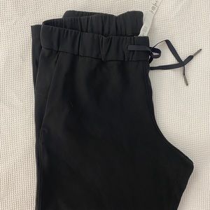 On The Fly 7/8 Pant 
27"